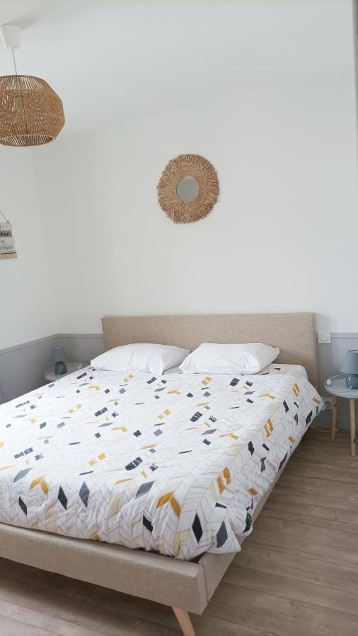 Loudeac : Appartement T2 Chaleureux Centre Ville Экстерьер фото