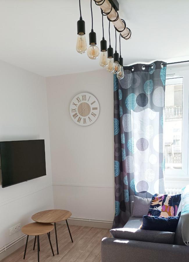 Loudeac : Appartement T2 Chaleureux Centre Ville Экстерьер фото